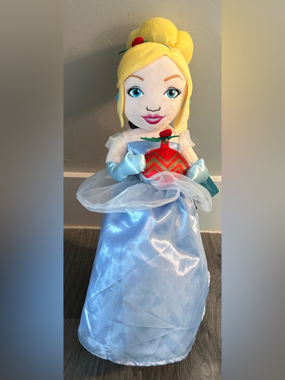 NWT 19in Disney Cinderella Holiday Greeter Plush Decor Figure